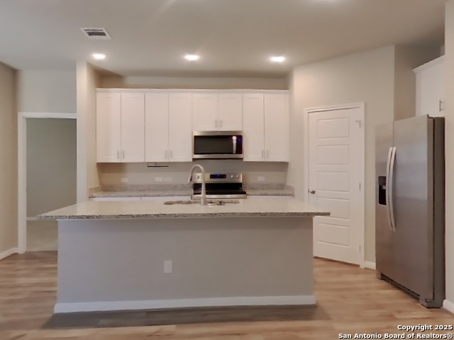 Image 5 of 25 For 13698 Paxton Boulevard