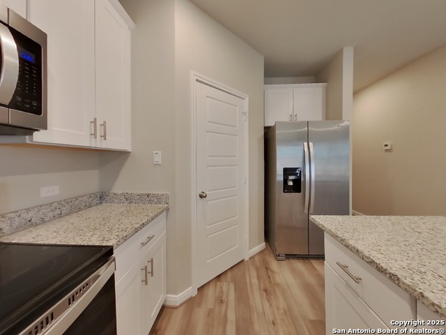 Image 6 of 25 For 13698 Paxton Boulevard