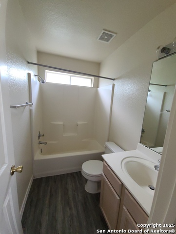 Image 15 of 20 For 806 Sagewood Trl 806