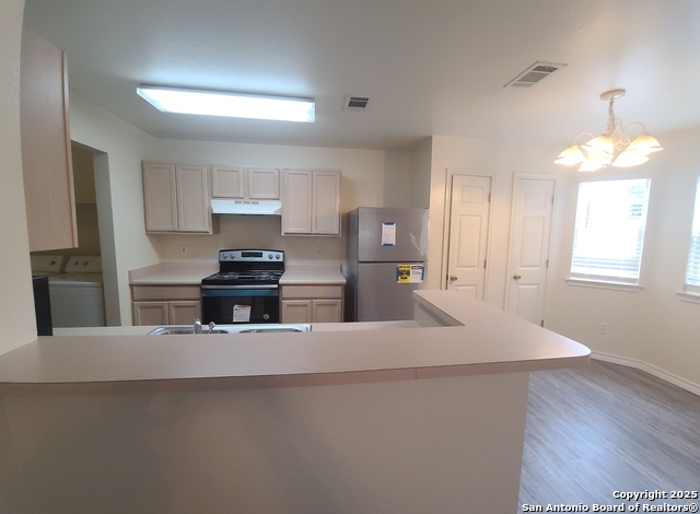 Image 8 of 20 For 806 Sagewood Trl 806