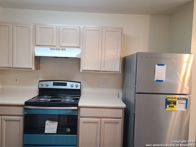 Image 9 of 20 For 806 Sagewood Trl 806