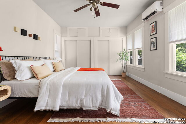 Image 22 of 32 For 502 Courtland