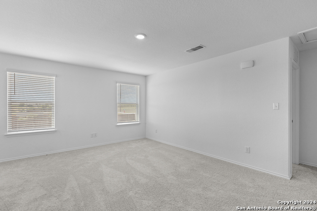 Listing photo id 21 for 5123 Bay Breeze