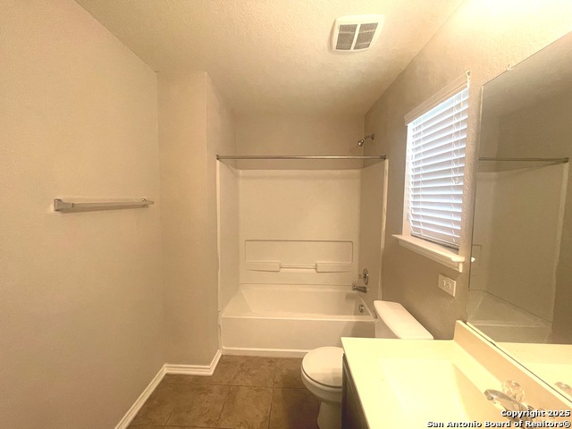 Image 18 of 21 For 6419 Wind Trce