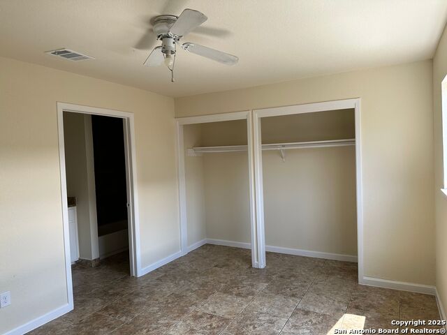 Image 8 of 13 For 603 Oak Park  603