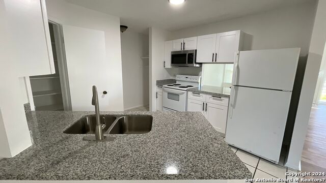 Listing photo id 2 for 11771 Spring Song