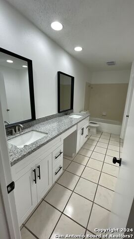 Listing photo id 4 for 11771 Spring Song