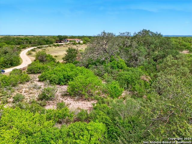 Details for 344 Cr 341 E, Knippa, TX 78801