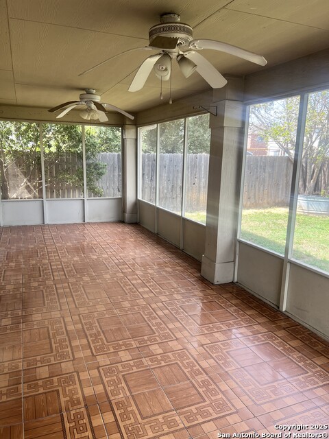 Image 23 of 25 For 5119 Terrace Wood