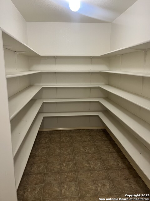 Image 9 of 25 For 5119 Terrace Wood