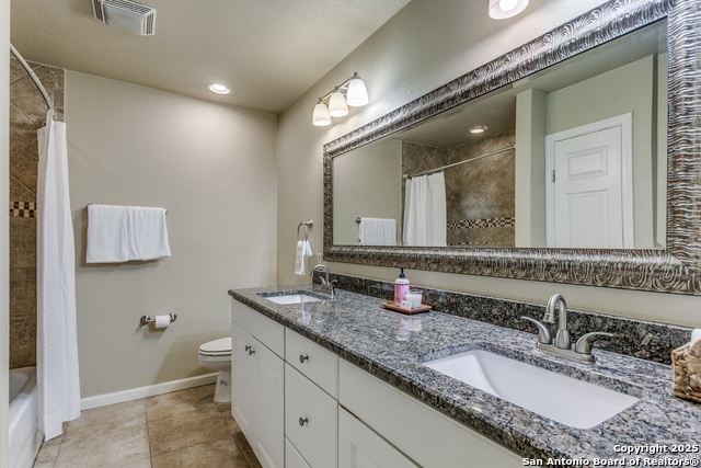 Listing photo id 11 for 239 Arvin
