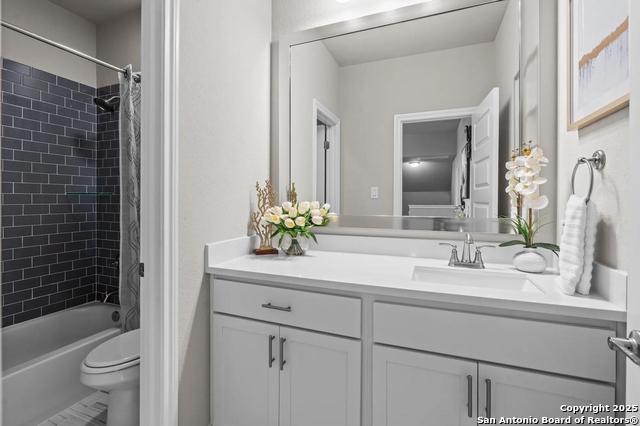 Image 18 of 27 For 304 Flathead Lake