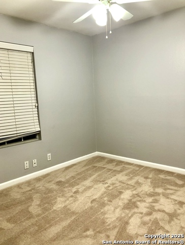 Listing photo id 11 for 9135 Rue De Lis