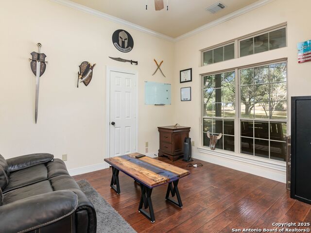 Image 12 of 62 For 272 Schaper