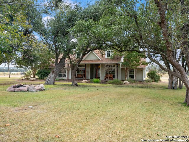 Image 2 of 62 For 272 Schaper