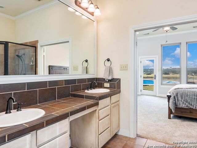 Image 26 of 62 For 272 Schaper