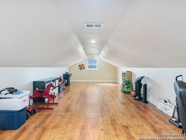 Image 32 of 62 For 272 Schaper