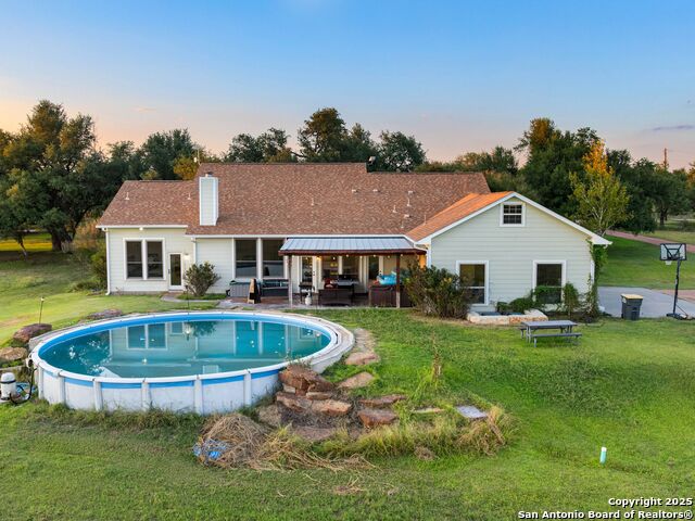 Image 37 of 62 For 272 Schaper