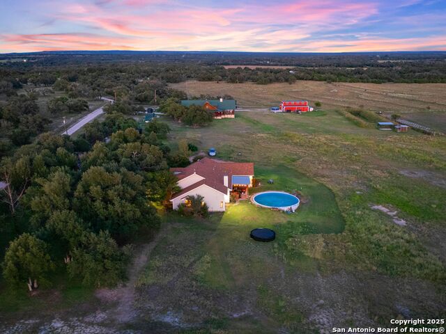 Image 40 of 62 For 272 Schaper