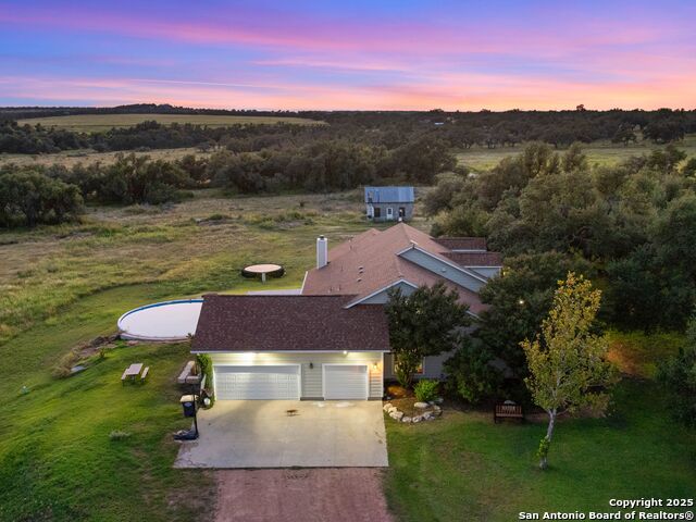 Image 48 of 62 For 272 Schaper