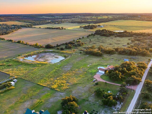 Image 52 of 62 For 272 Schaper