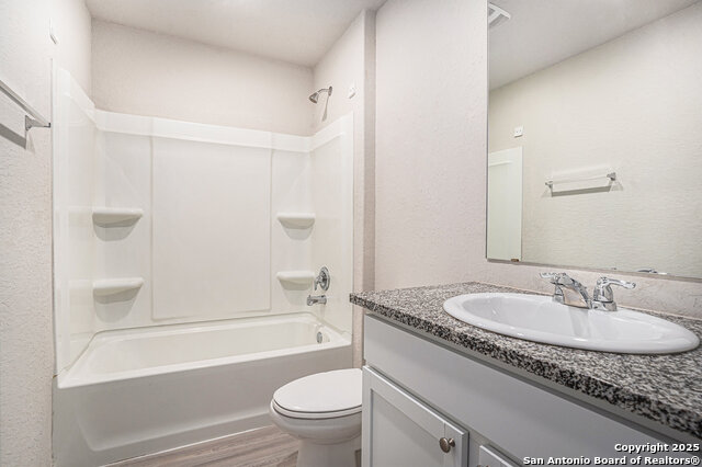 Image 10 of 16 For 10410 Varmus Dr