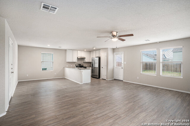 Image 2 of 16 For 10410 Varmus Dr