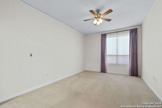 Image 7 of 32 For 1 Towers Park Ln  402