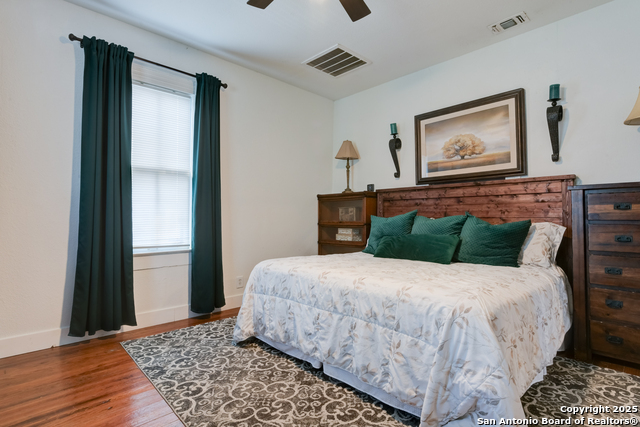 Image 8 of 19 For 1127 Nolan St.