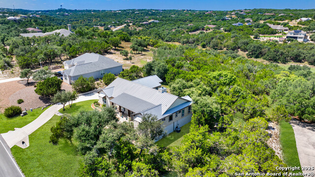 Image 40 of 49 For 2337 Comal Springs