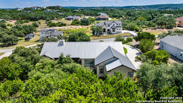 Image 43 of 49 For 2337 Comal Springs