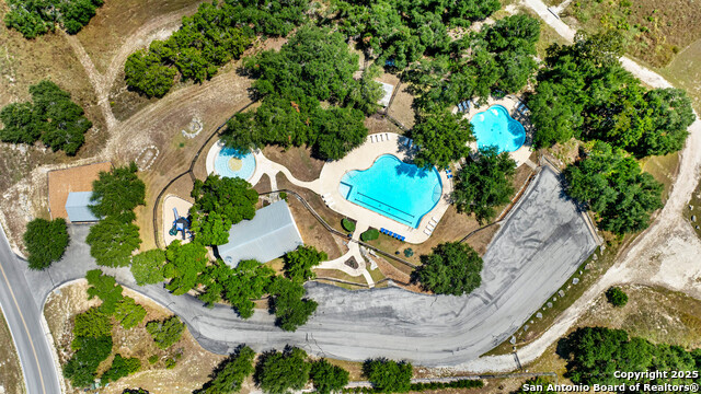 Image 46 of 49 For 2337 Comal Springs