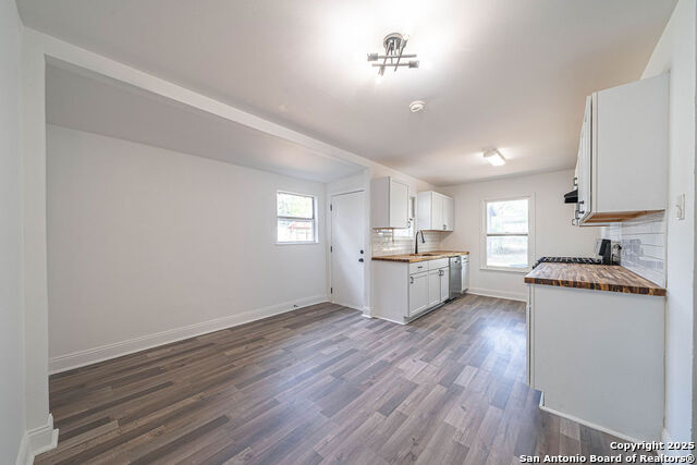 Image 4 of 12 For 451 Anton  