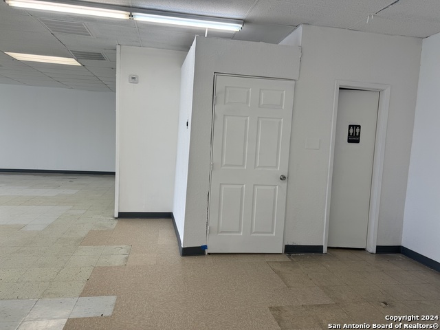 Listing photo id 10 for 13327 Nacogdoches 6 & 7