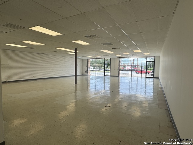 Listing photo id 6 for 13327 Nacogdoches 6 & 7