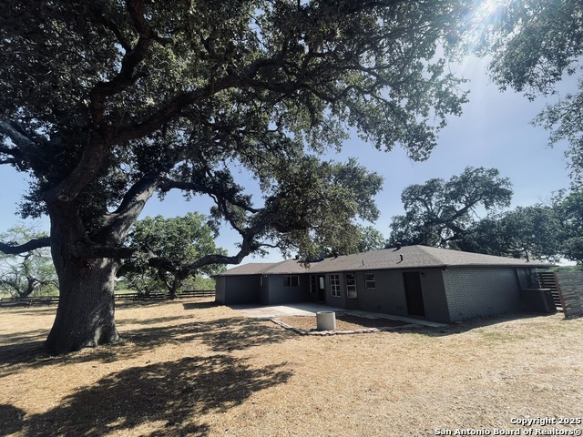 Image 18 of 19 For 3010 Triple Tree