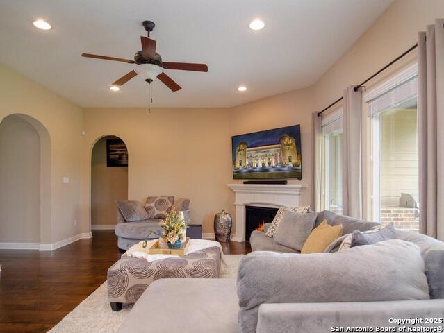 Image 11 of 24 For 280 Sittre Dr