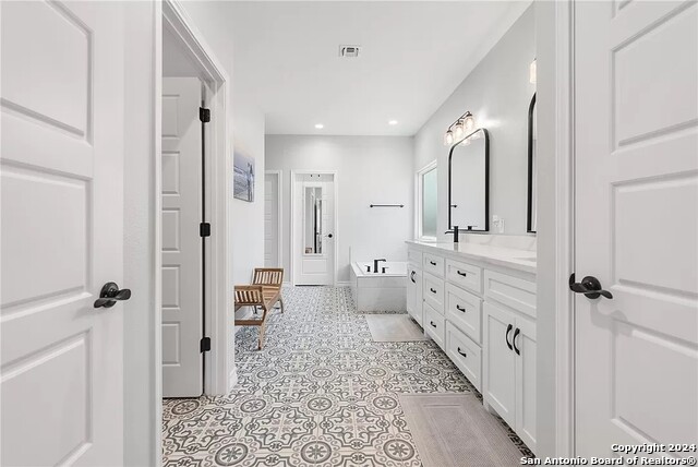 Listing photo id 17 for 15621 Three Fathoms Bank