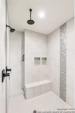 Listing photo id 18 for 15621 Three Fathoms Bank