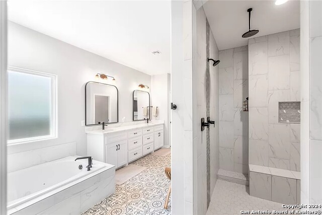 Listing photo id 19 for 15621 Three Fathoms Bank