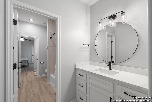 Listing photo id 7 for 15621 Three Fathoms Bank