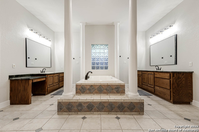 Image 15 of 32 For 132 Long Bow Rd.