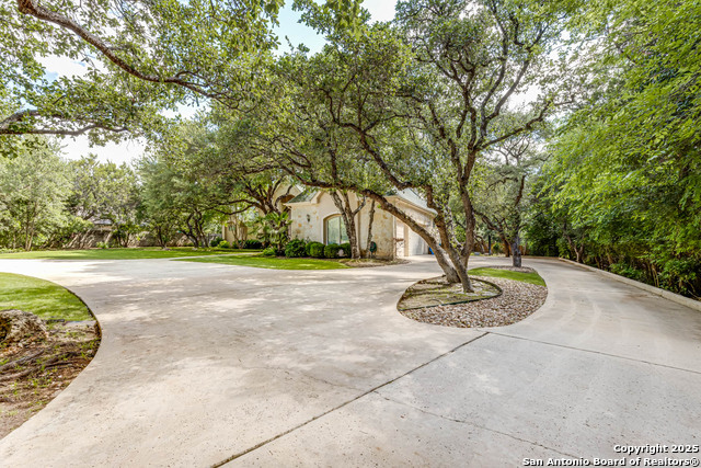 Image 2 of 32 For 132 Long Bow Rd.