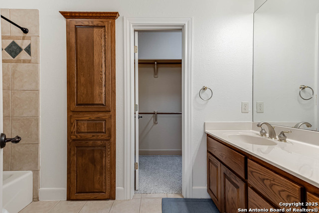 Image 21 of 32 For 132 Long Bow Rd.