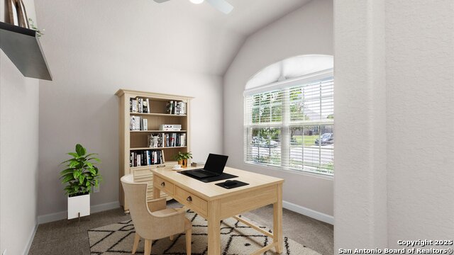 Listing photo id 6 for 1047 Daylan Heights
