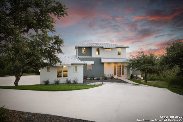 Image 2 of 18 For 22817 Linwood Rdg