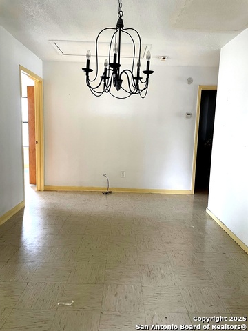 Listing photo id 8 for 166 Pima St.