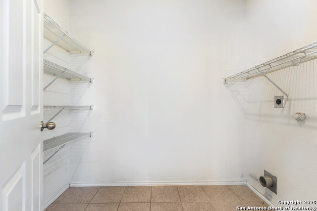 Image 20 of 26 For 3604 Sharp Hill