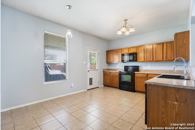 Image 9 of 26 For 3604 Sharp Hill