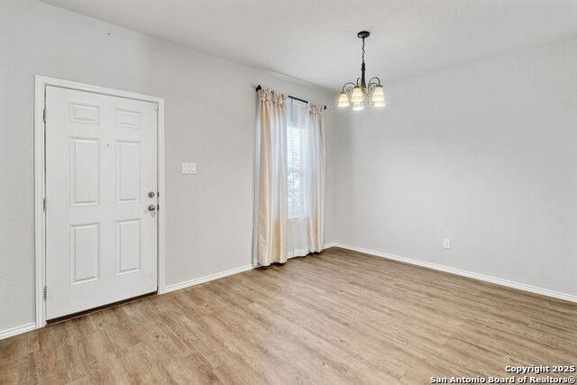 Listing photo id 0 for 4538 Heathers Rose